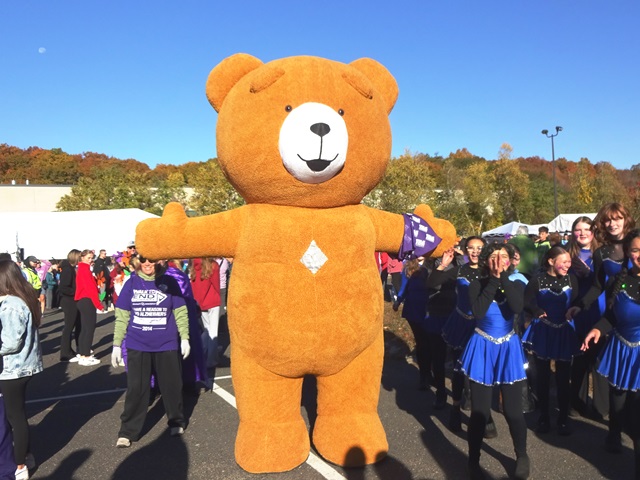 10-foot tall bear