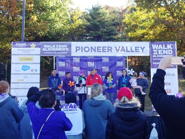 Alzheimer's Promise Garden ceremony 2025 Alzheimer's Walk